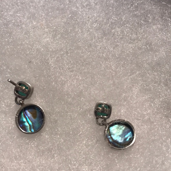 Abalone stone with green stones earrings (925) - Picture 2 of 3